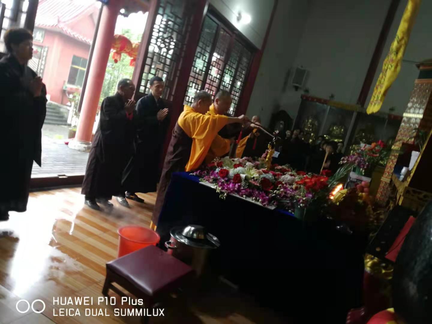 惠泽天下释迦牟尼佛圣诞法会圆满